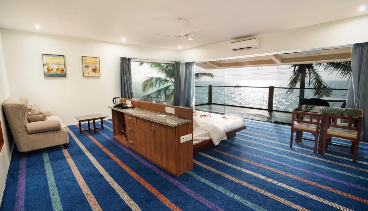 The Windmill Resorts Mālvan Dış mekan fotoğraf